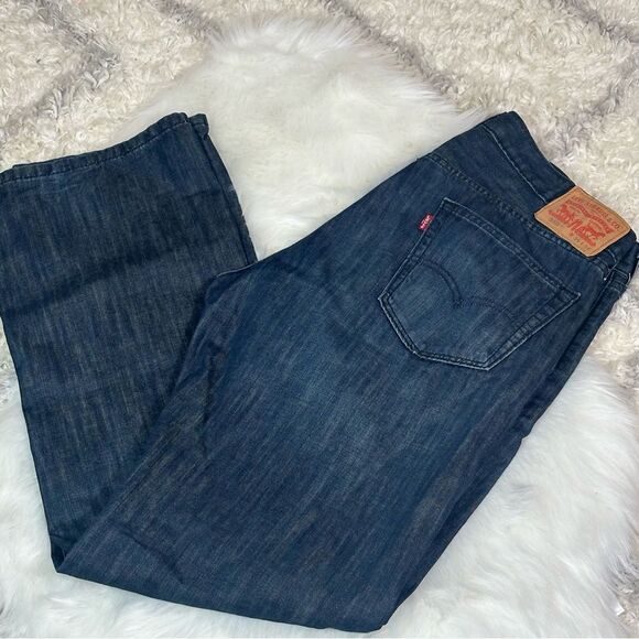 Levi's Blue Relaxed Jeans with Indigo Denim - Picture 3 of 9
